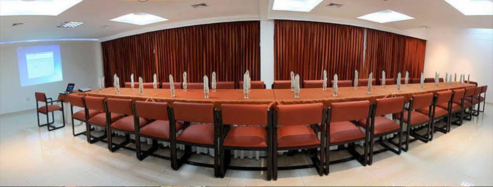 Hotel Leon Dorado Bucaramanga Esterno foto
